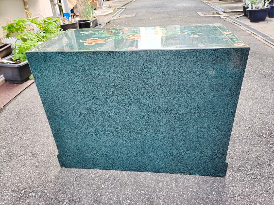 漆塗家具　アンティーク風　チェスト　飾り棚　テレビ台　キャビネット　収納　花柄