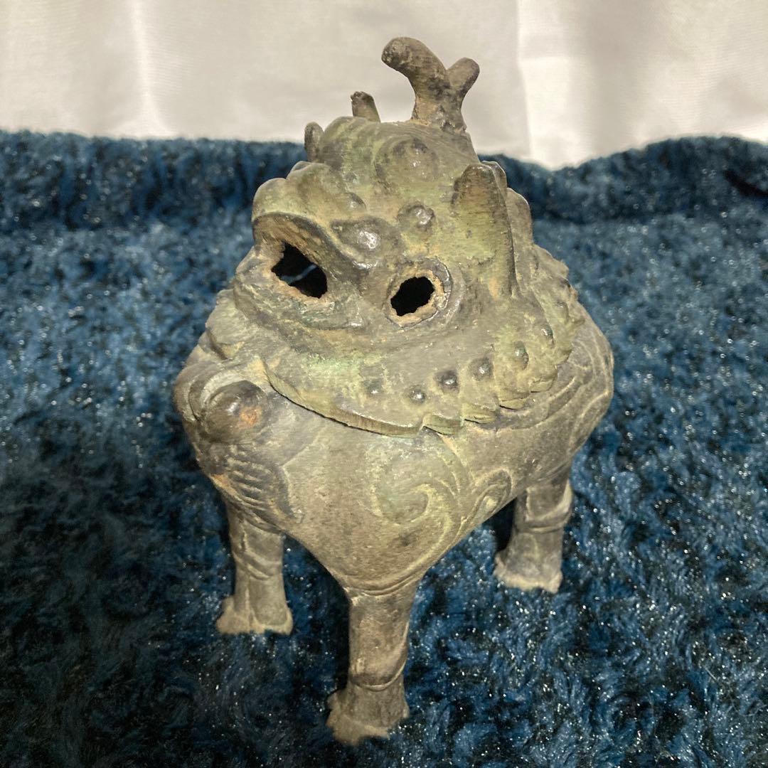 明代古銅嵌眼獅子形香炉