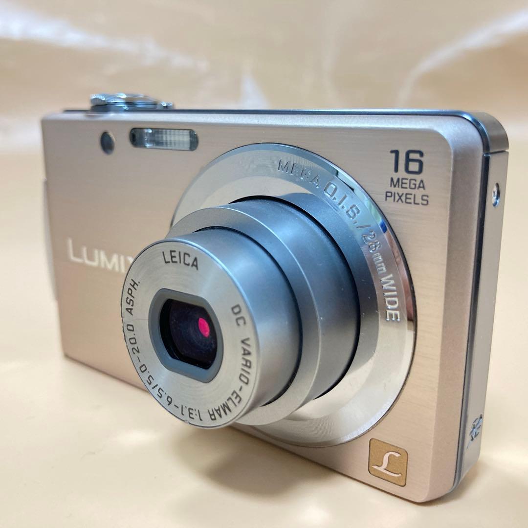 ⭐︎ＳＤカード付き⭐︎パナソニック LUMIX DMC-FH5 デジカメ