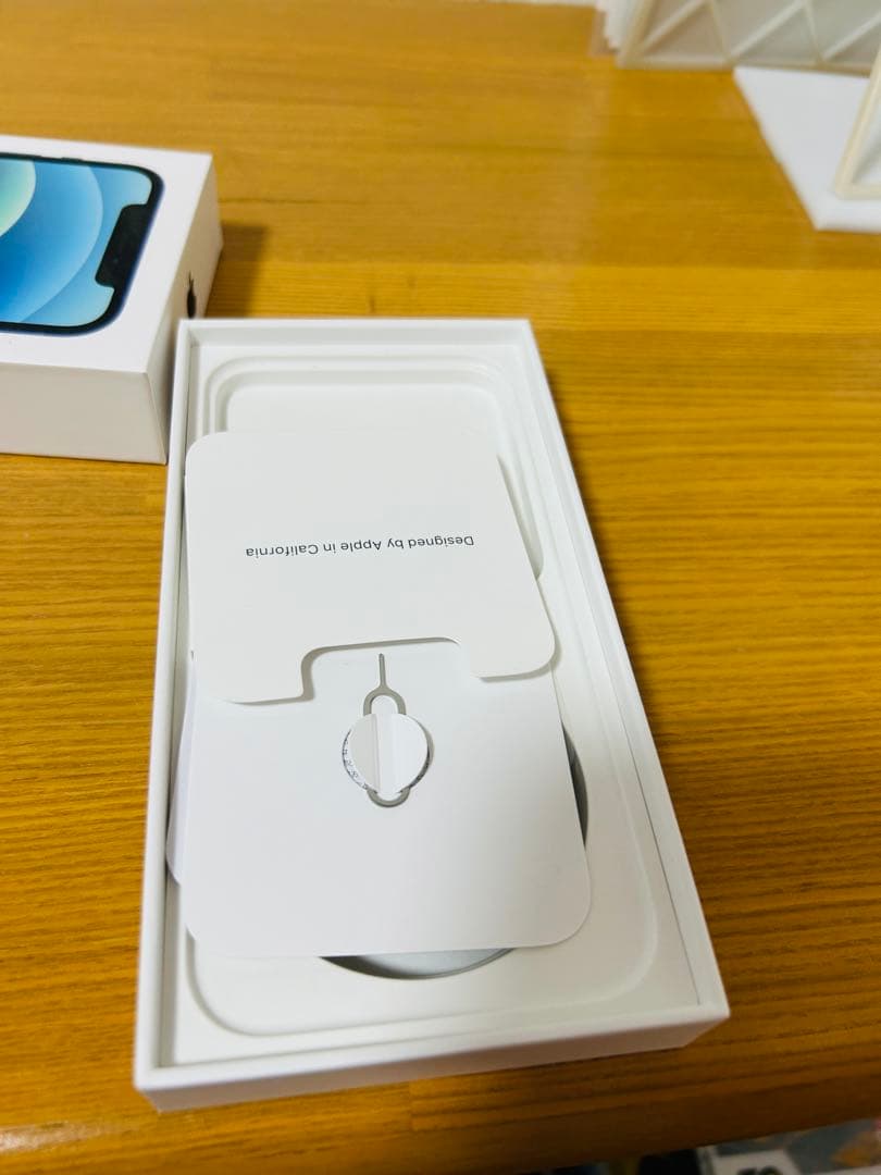 iPhone12　128GB　ブルー