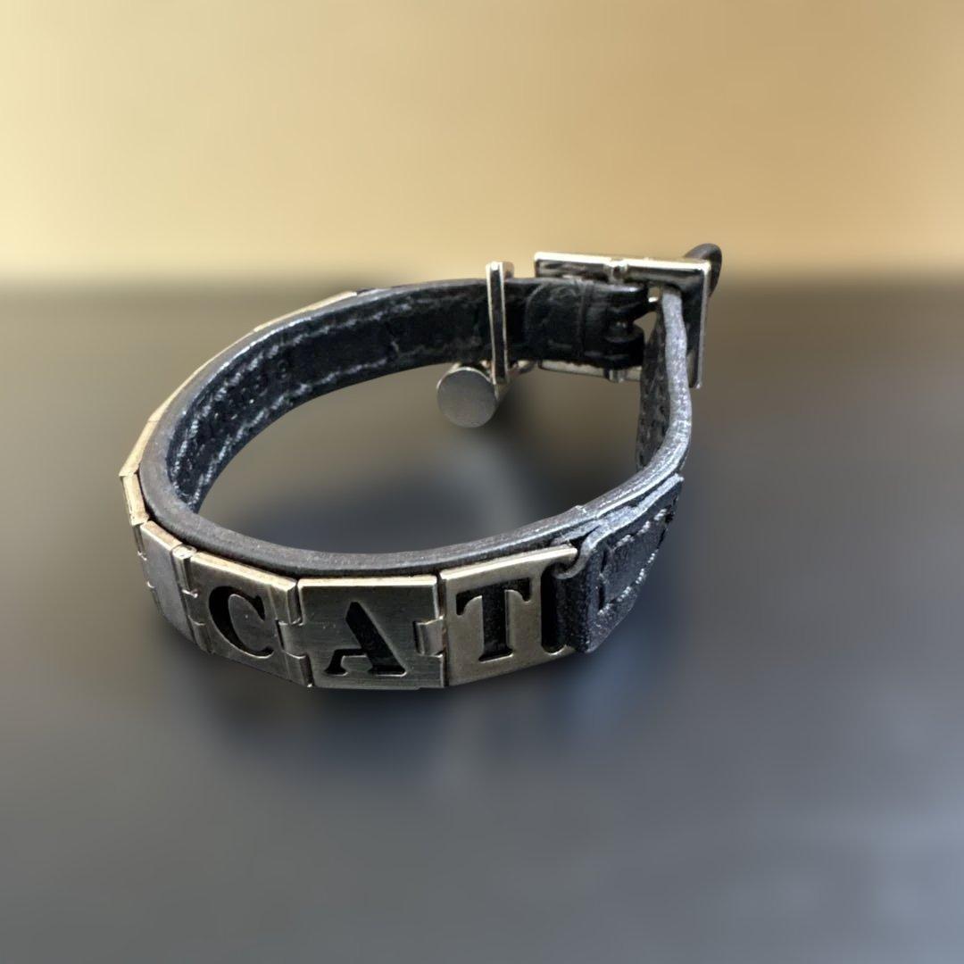 GUCCI レザー首輪 調整可能 CAT