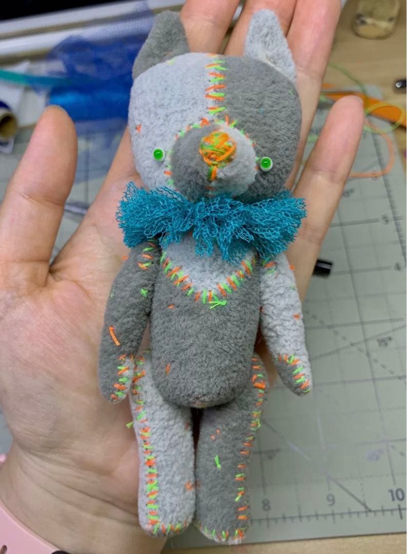縫い縫い熊と狼さん ぬいぐるみ ハンドメイド 海外作家様 アーティストベア
