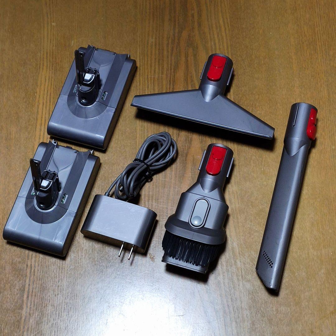 割引中 ダイソンV8 SV10掃除機 分解清掃済み動作品純正バッテリー2つセット