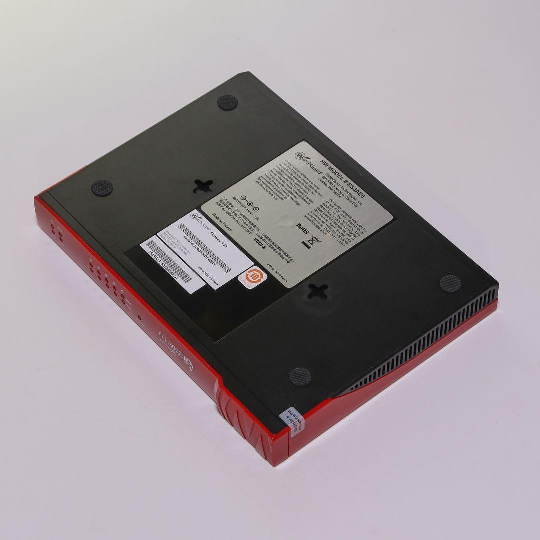 ♢USED♢WatchGuard 5ポートハブFireboxT30 BS3AE5