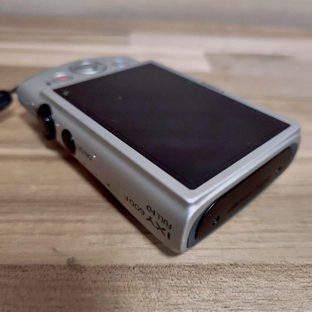 極美品 Canon IXY 600f シルバー コンパクトデジタルカメラ 箱付き
