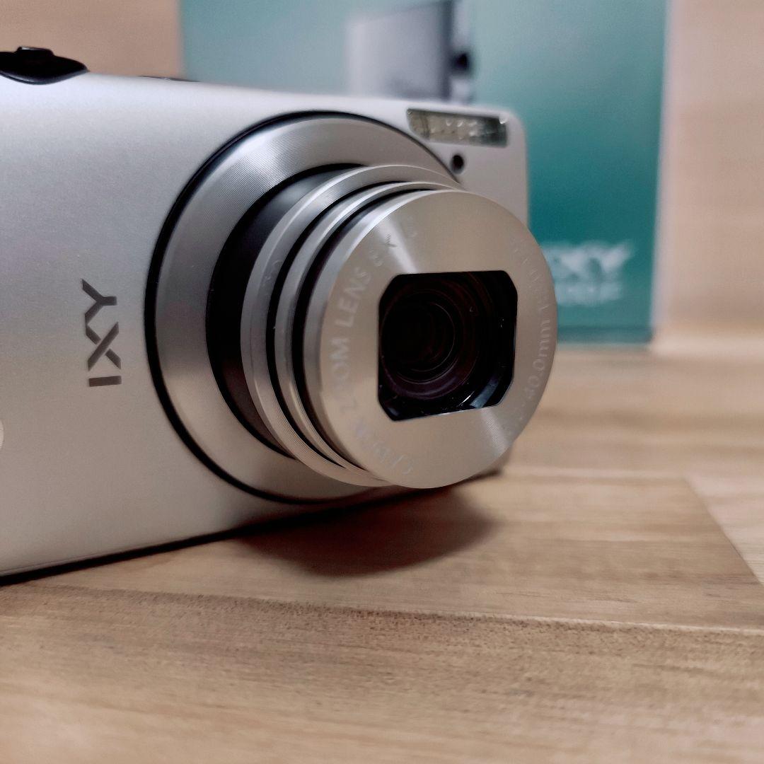 極美品 Canon IXY 600f シルバー コンパクトデジタルカメラ 箱付き