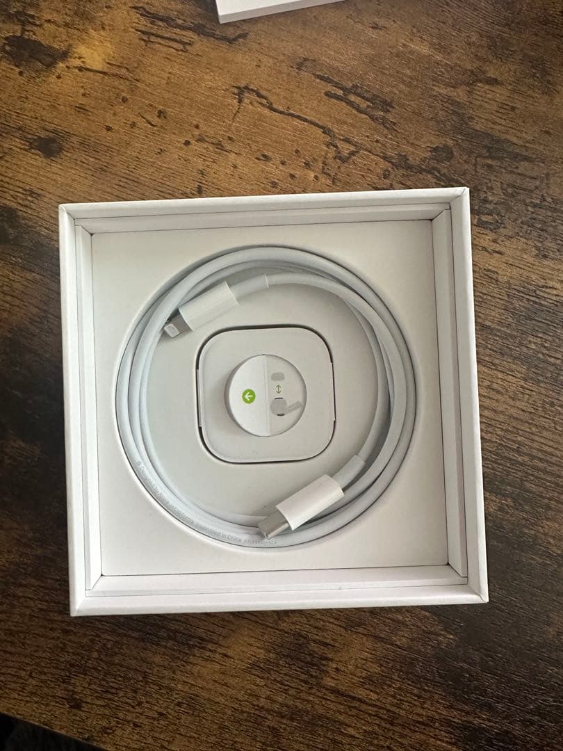 【付属品完備・訳あり 右耳ノイズあり】AirPods Pro 第1世代