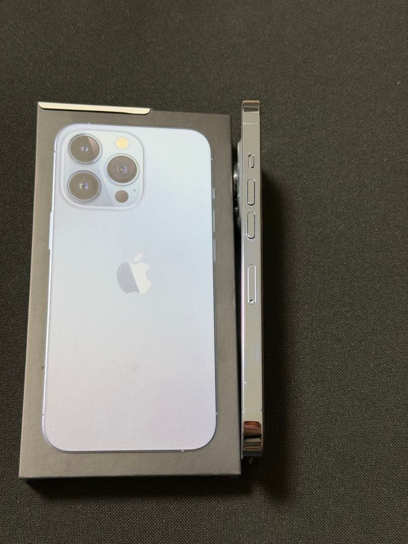iPhone13プロ バッテリー交換済み100%