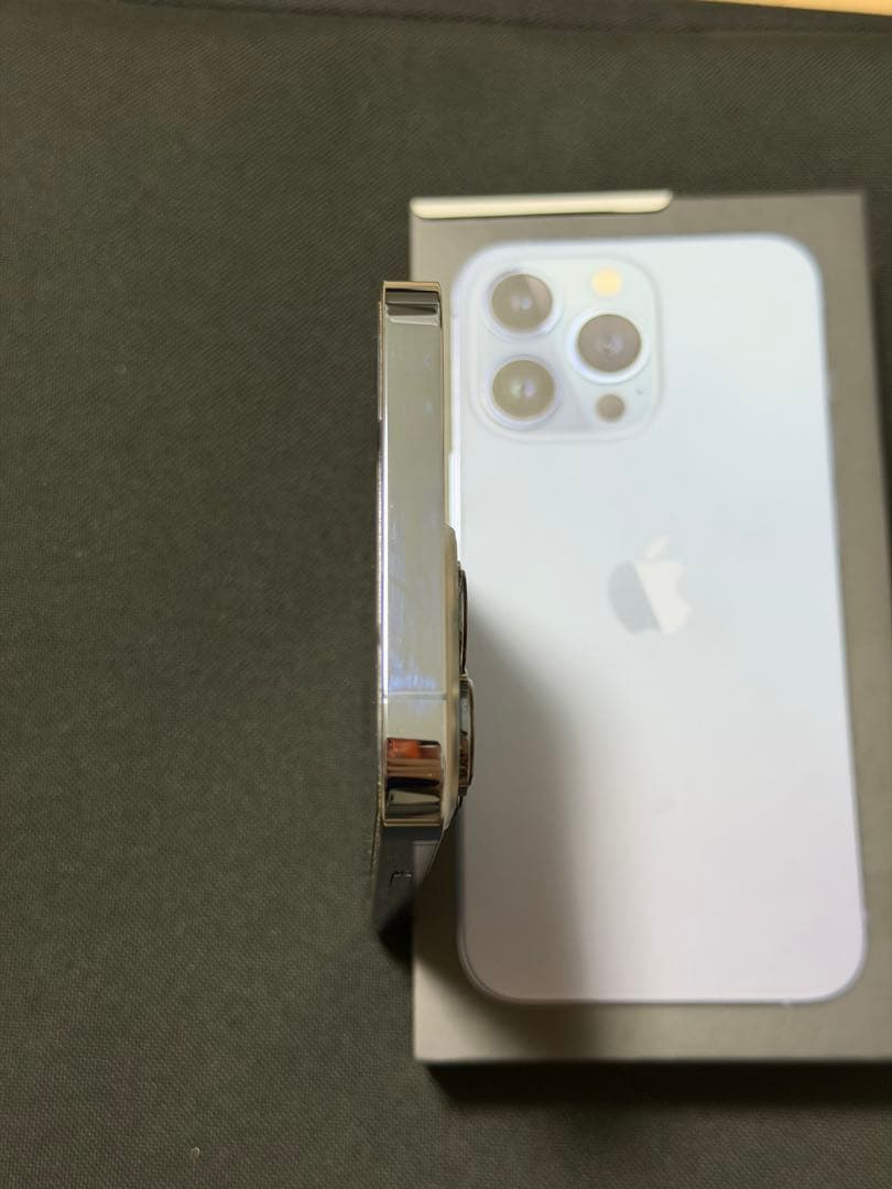 iPhone13プロ バッテリー交換済み100%