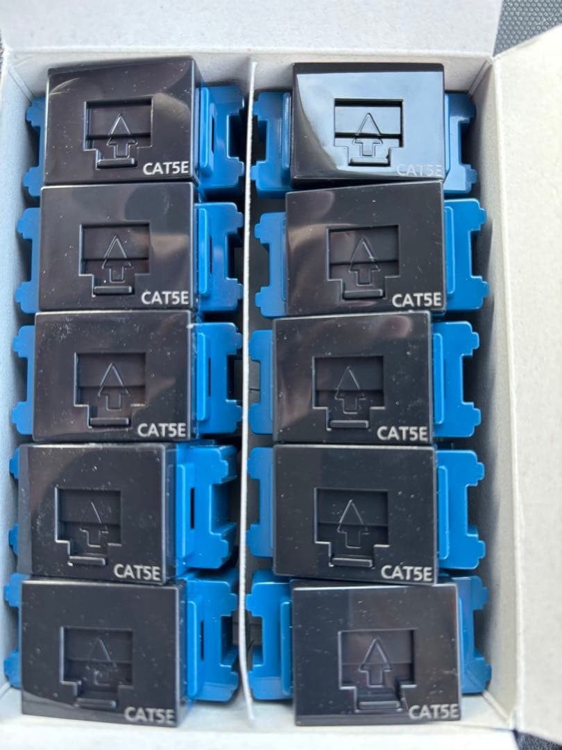 LANモジュラーcat5eブラック