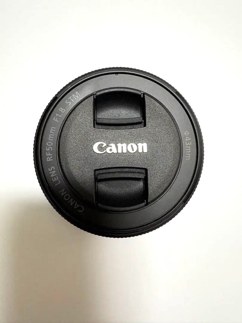開封したのみほぼ新品　Canon RF 50mm F1.8 STM レンズ