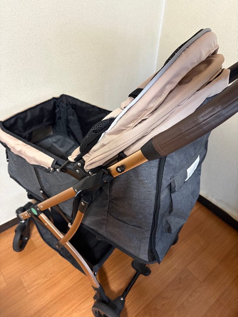 ペットカート グレーとベージュのコンビネーション