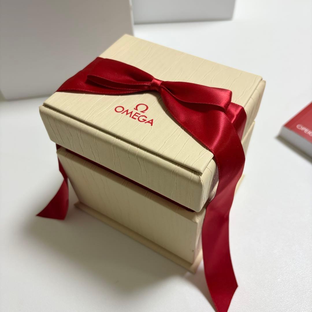 美品　オメガ　腕時計　ウォッチ　ケース　空箱