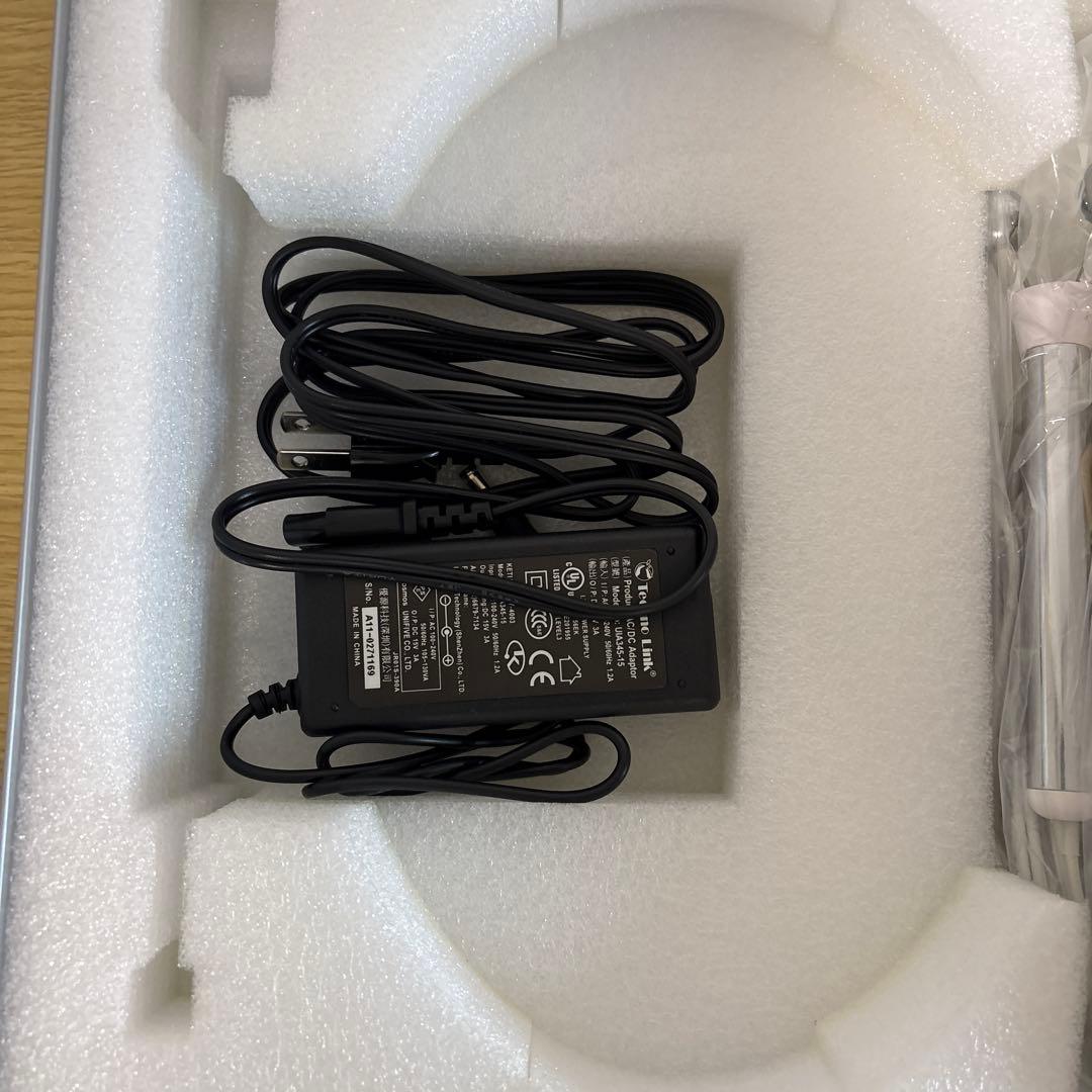 【新品】 動作保証3か月 たかの友梨 CRYSTAL S クリスタルエス 美顔器