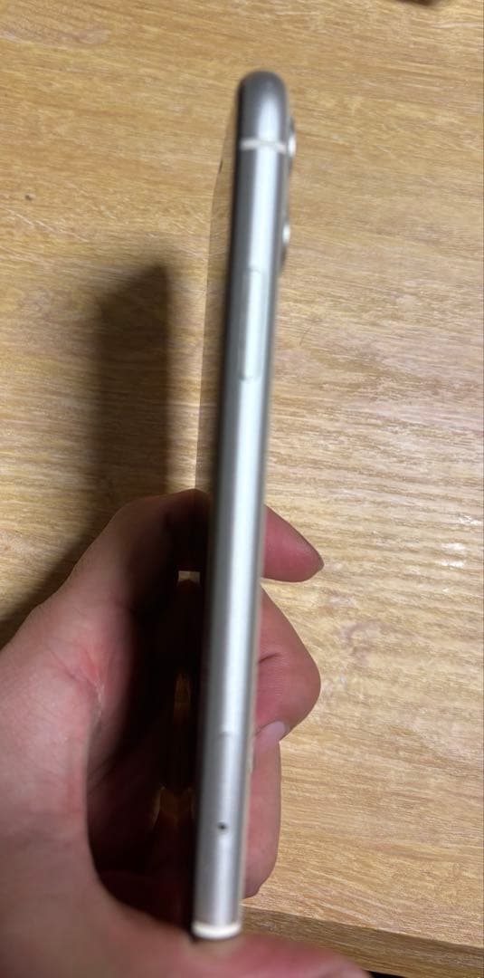 iPhone11 本体　128GB