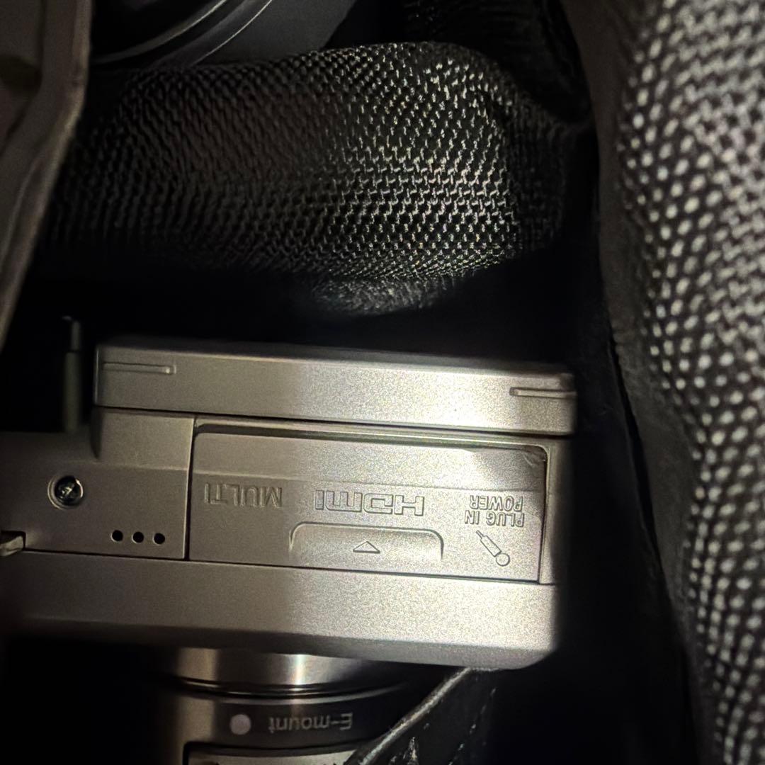 一眼レフ　SONY α6400