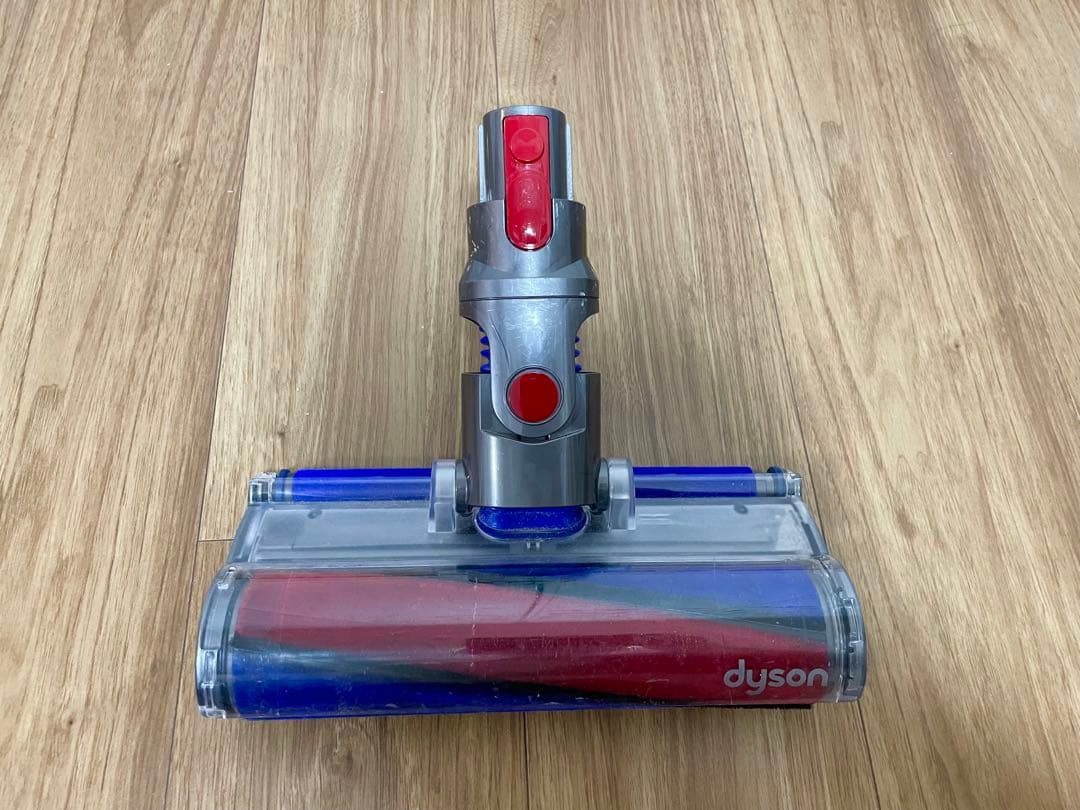 [中古] Dyson V8 Absolute 掃除機と付属パーツ