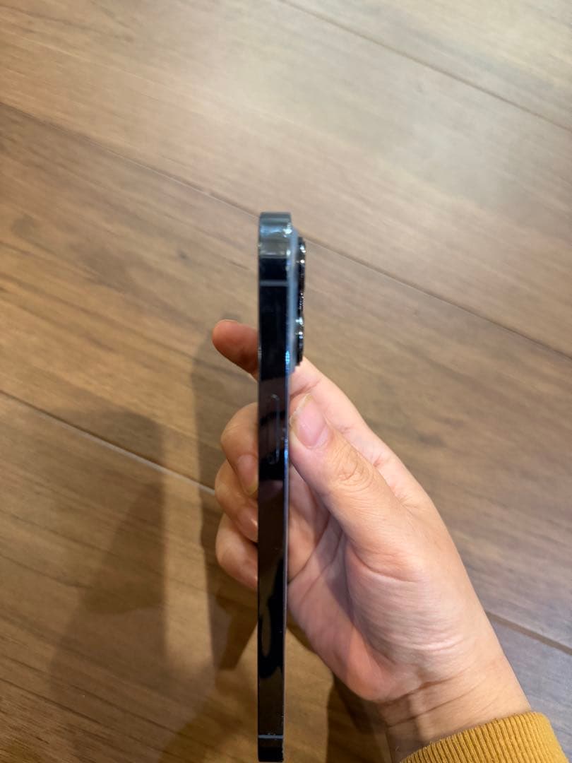 Apple iPhone 13 Pro max 本体