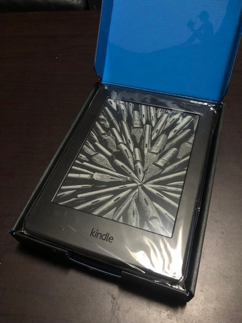Kindle Paperwhite マンガモデル、Wi-Fi 32GB 第七世代