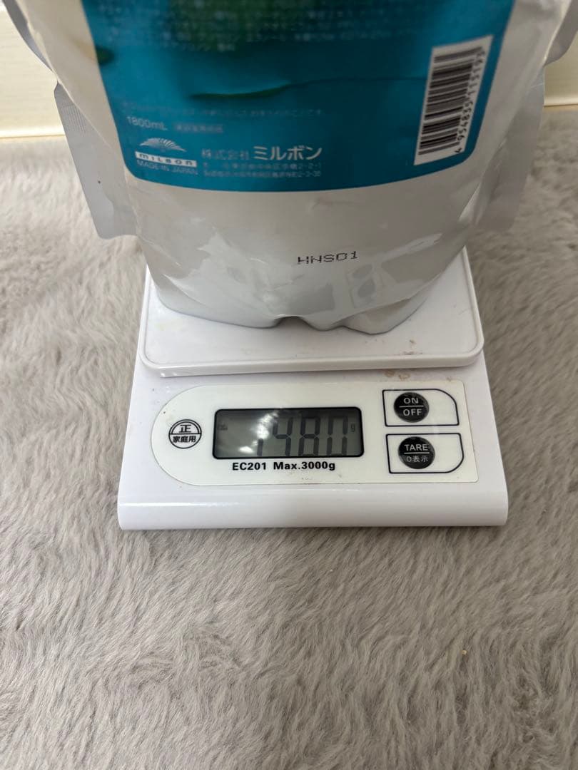 Aujua エイジングスパシャンプー1800ml業務用詰め替え 定価¥10710