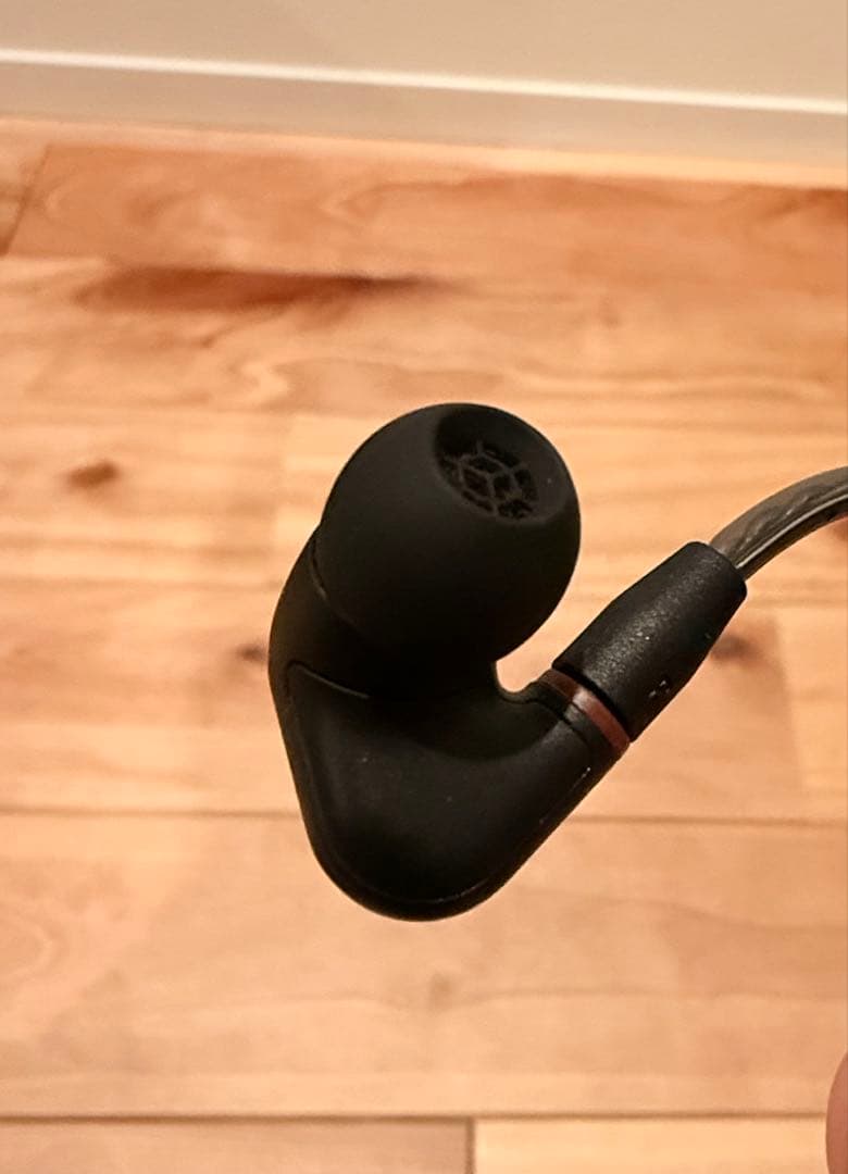 ゼンハイザー Sennheiser IE 200 イヤホン 有線