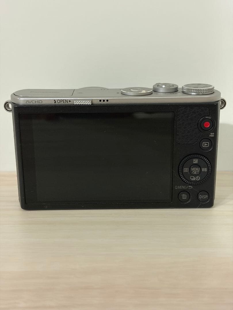 Panasonic LUMIX DMC-GM1K ボディ シルバー ルミックス