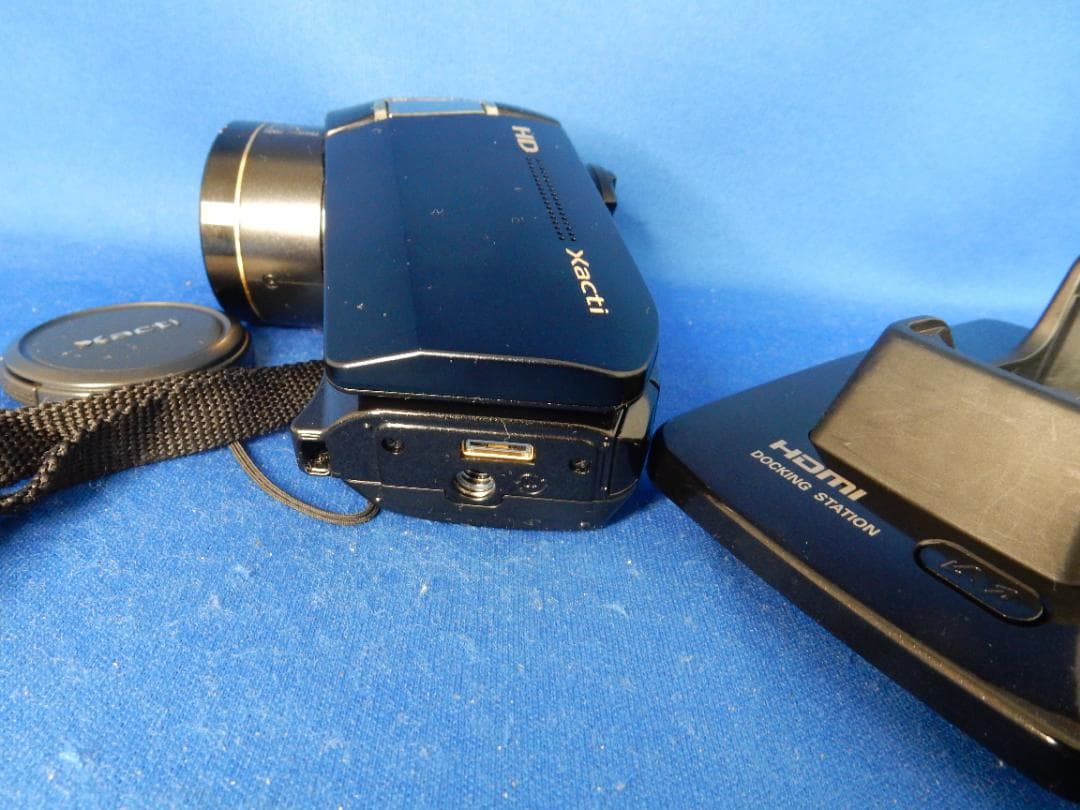 #2176 Xacti DMX-HD1010 SANYO 元箱 付属品山積み