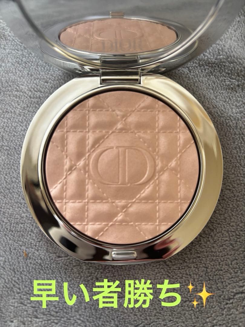 新品DIOR スキン フォーエヴァー グロウ ルミナイザーピンクヘイロー