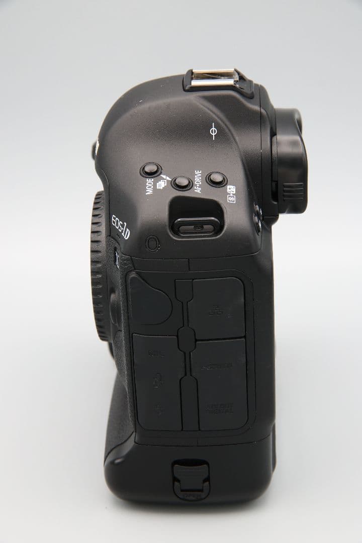 Canon EOS-1D X『シャッター数84,000以下』