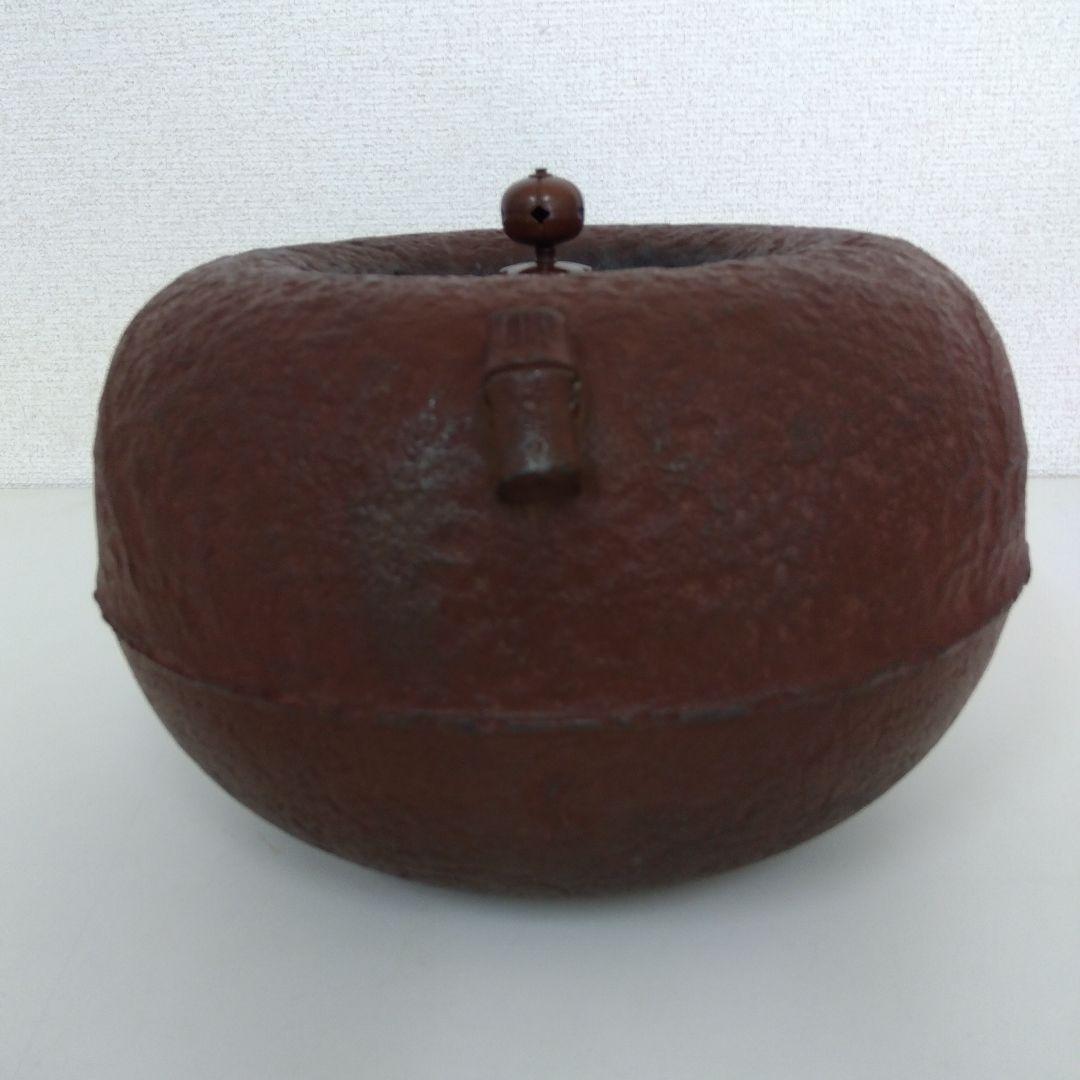 茶釜　高橋敬典造 　柏葉釜　　　G74