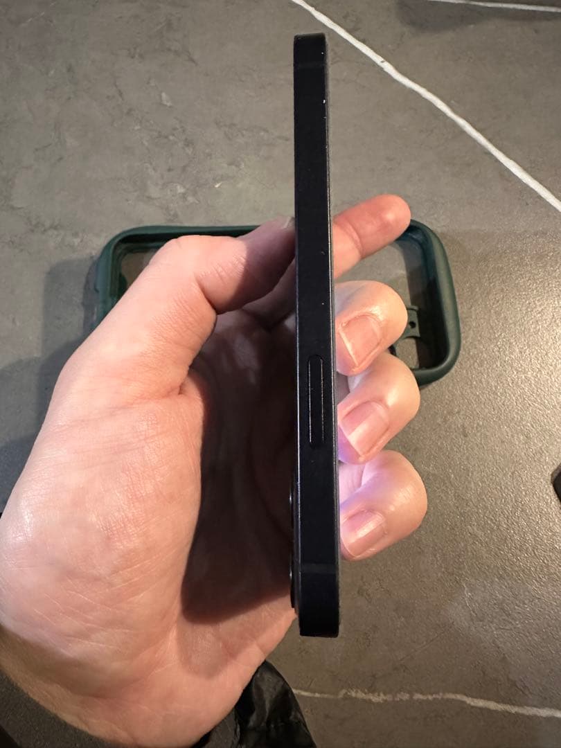 iPhone 12 mini 128GB ブラック