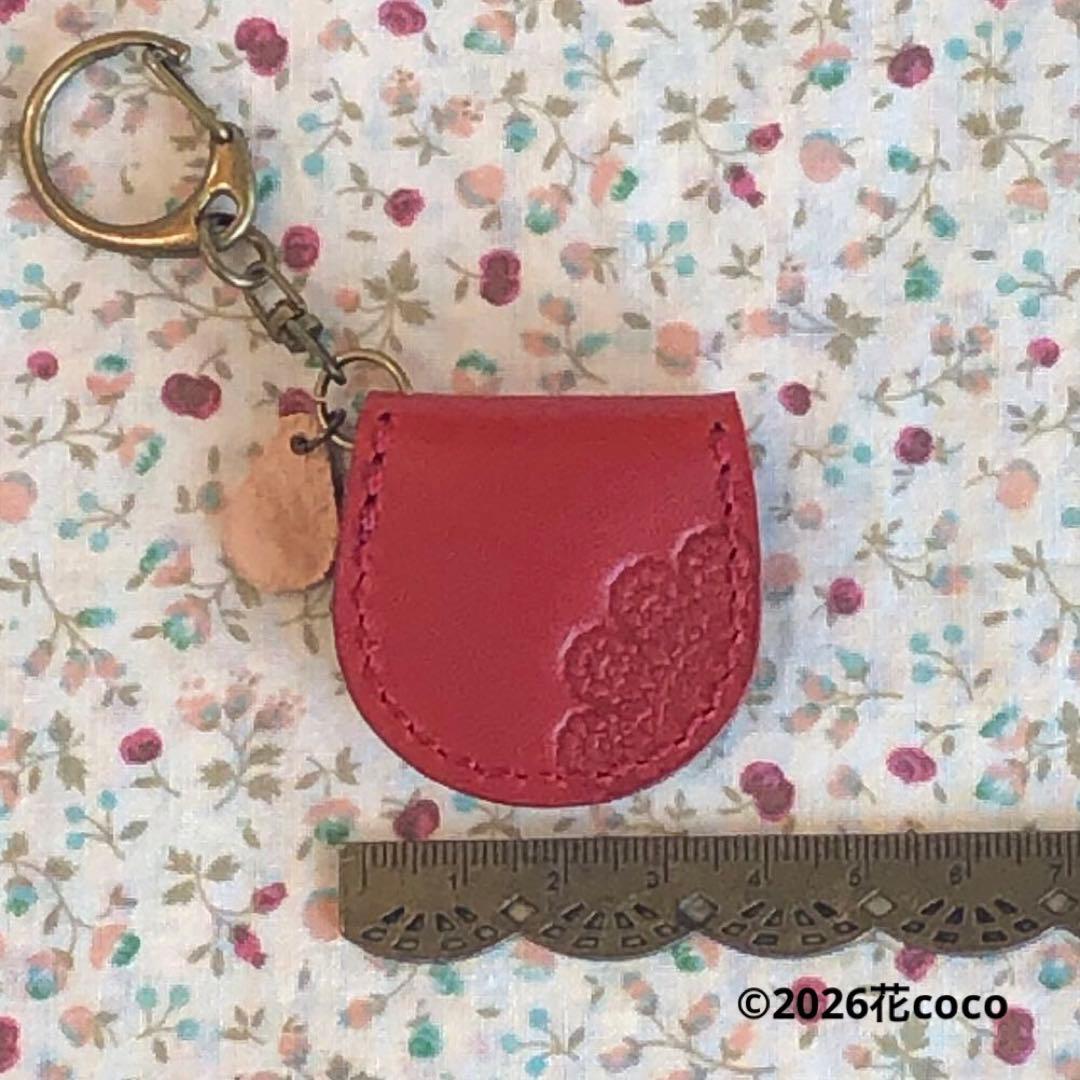 ❁レースの刻印❁栃木レザー❇︎レッド❇︎が入る本革のキーホルダー　小物入れ