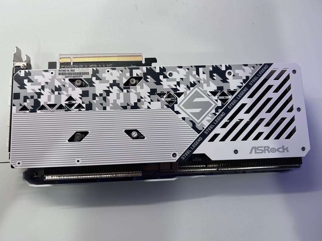 RX 7600 Steel Legend 8GB OC ファンLED不調
