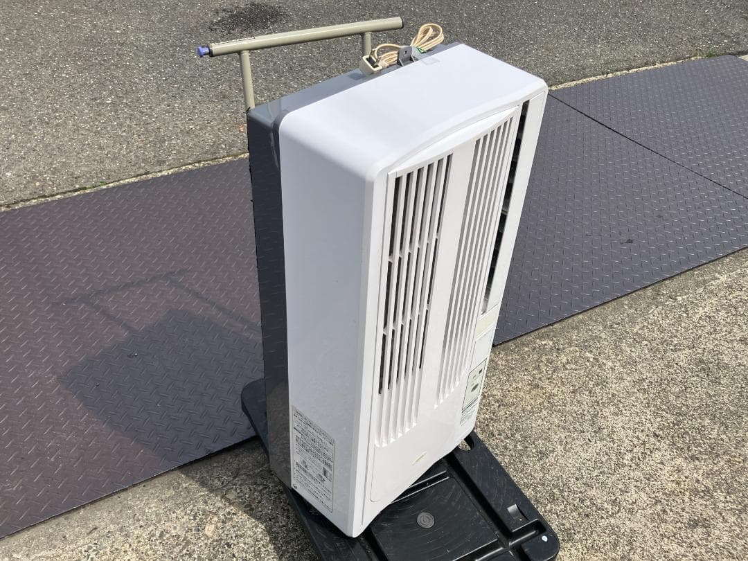 愛知岐阜/送料込★小泉成器　窓設置型エアコン　EWA-1605E8　2021年製