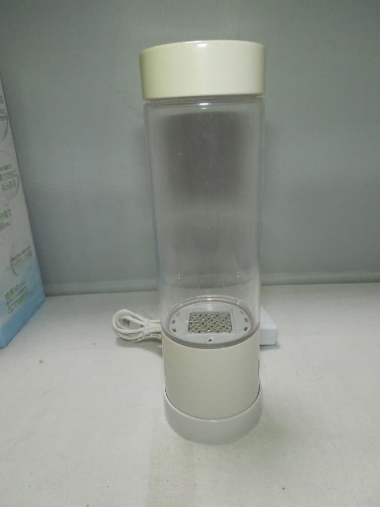 水素水生成器　充電式でどこでも飲めるMyShintousuiBottle-Q