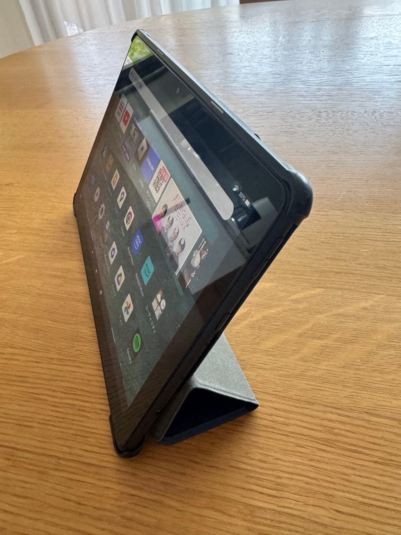 Amazon Fire HD 10 第11世代 カバーつき