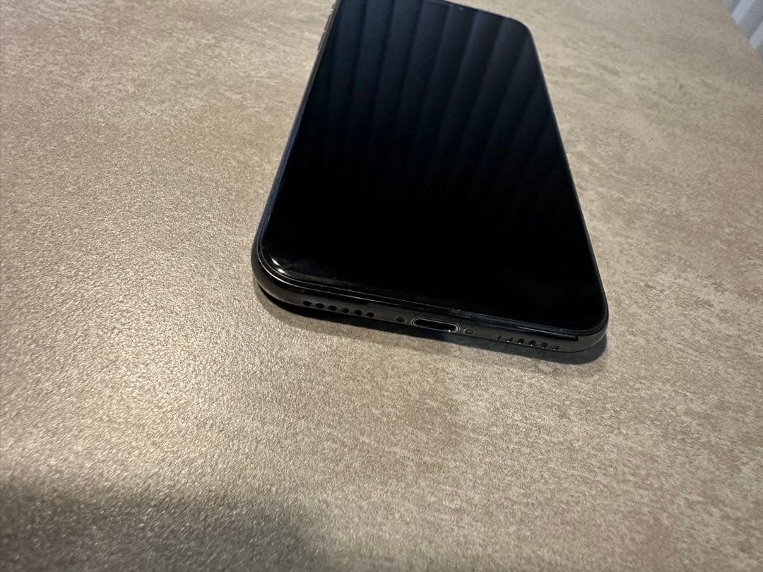 Apple iPhone X ブラック 本体