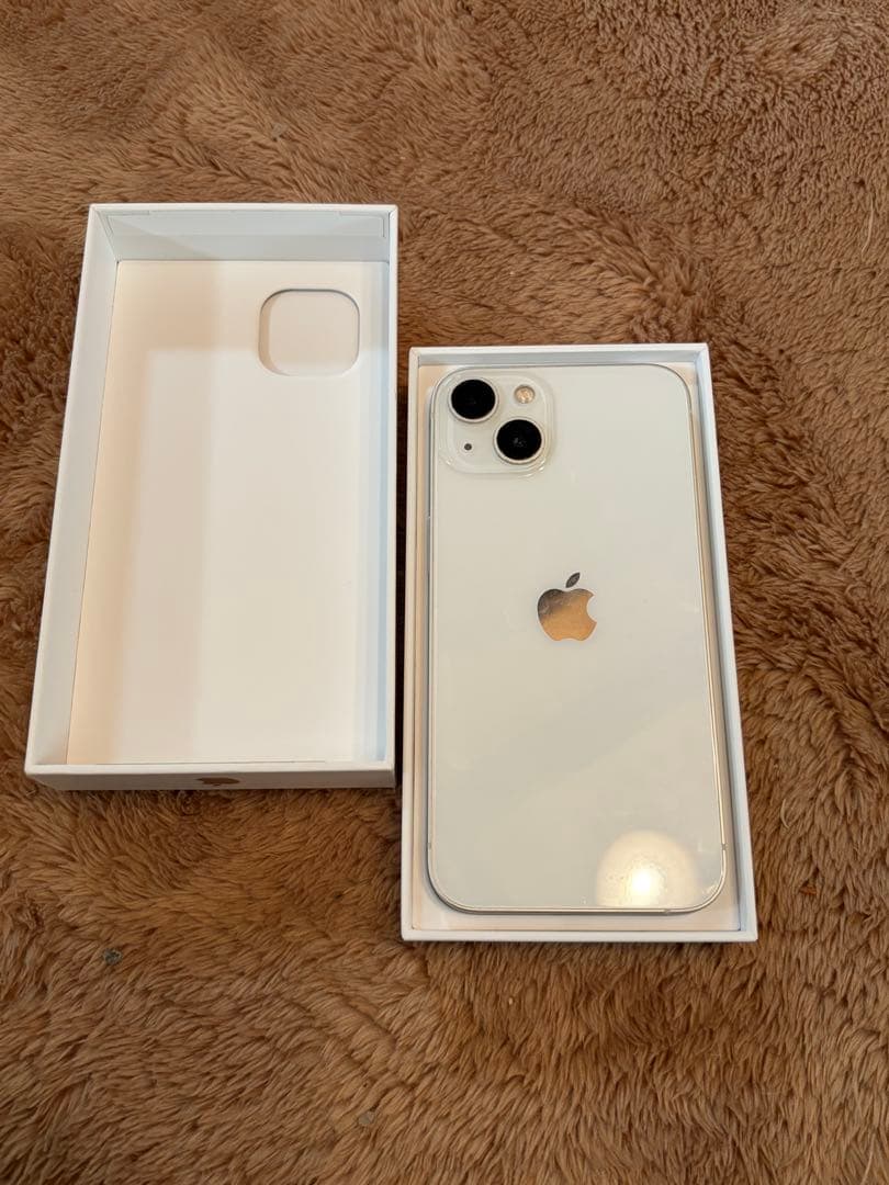 Apple iPhone 13 ホワイト 本体値下げ交渉受けたまわります