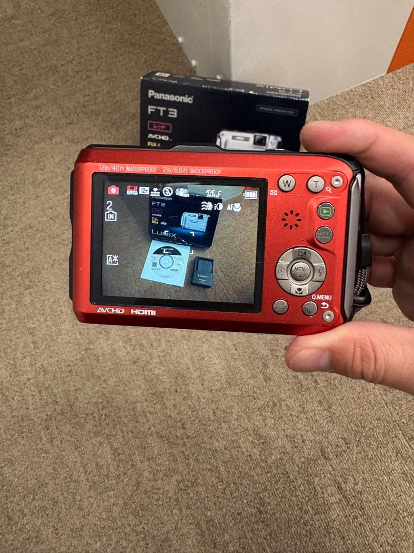 【美品】Panasonic LUMIX 防水デジタルカメラ DMC-FT3 箱付