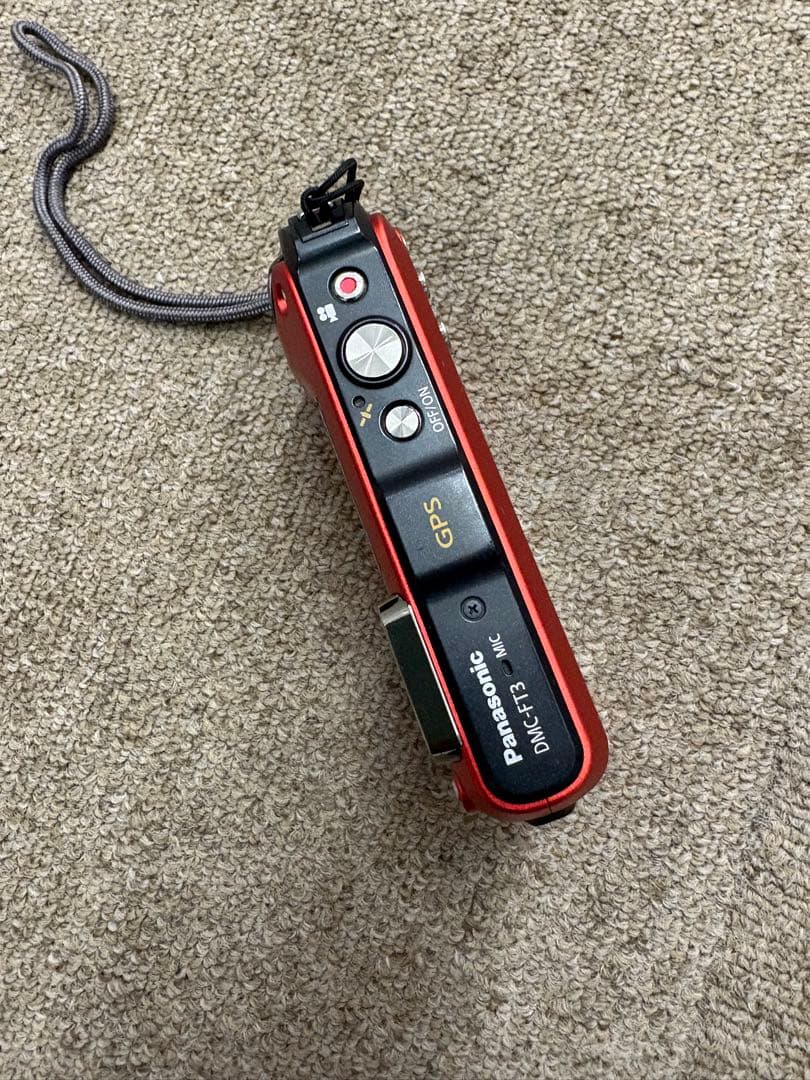 【美品】Panasonic LUMIX 防水デジタルカメラ DMC-FT3 箱付