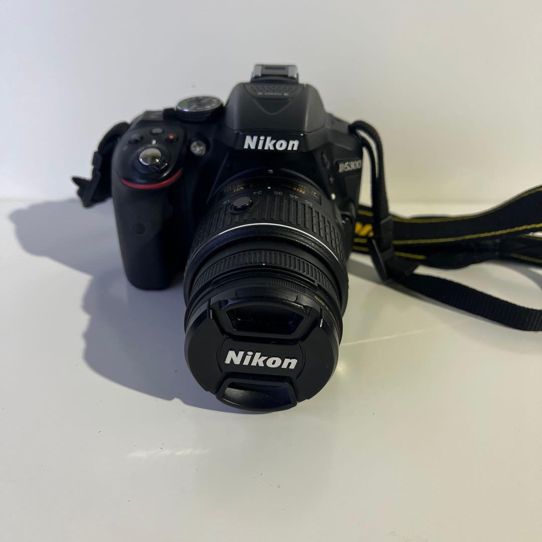 Nikon D5300 デジタル一眼レフカメラ 本体とレンズ2本