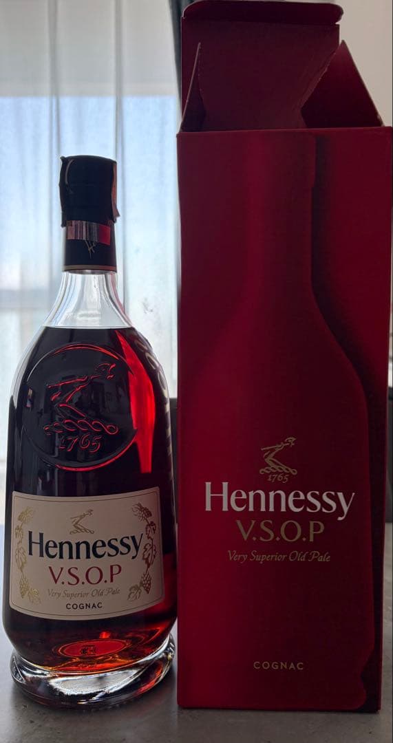 マ*ン様 Hennessy V.S.O.P 1000ml 箱入り