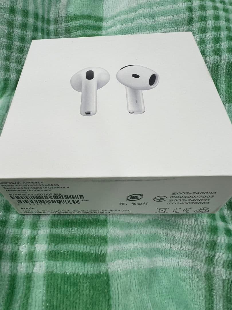 AirPods4　 MXP63J/A