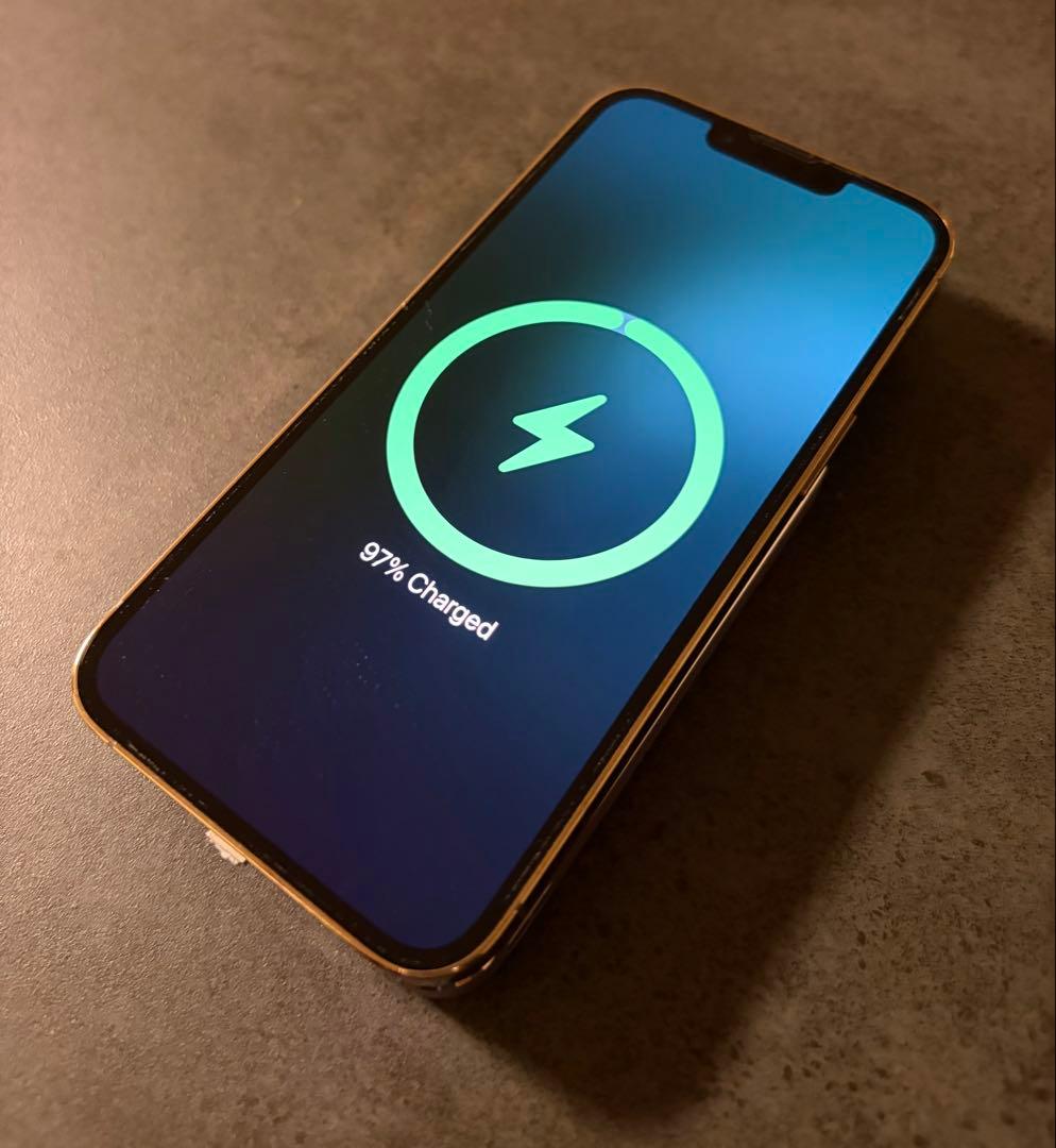 即日発送　iPhone13Pro 256GB ゴールド　充電可　SIMフリー