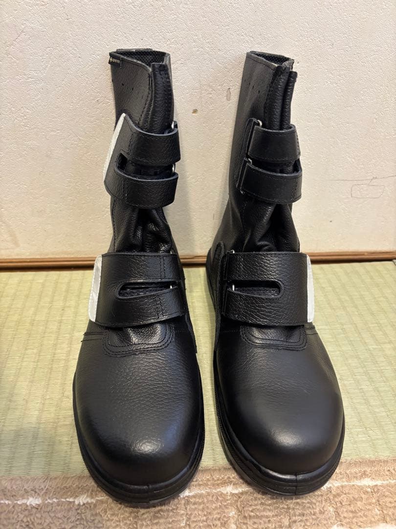 [新品未使用]GORE-TEX ブラック安全靴　ミドリ安全
