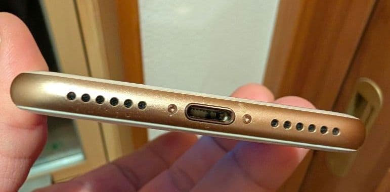 iPhone8 256GB SIMフリー