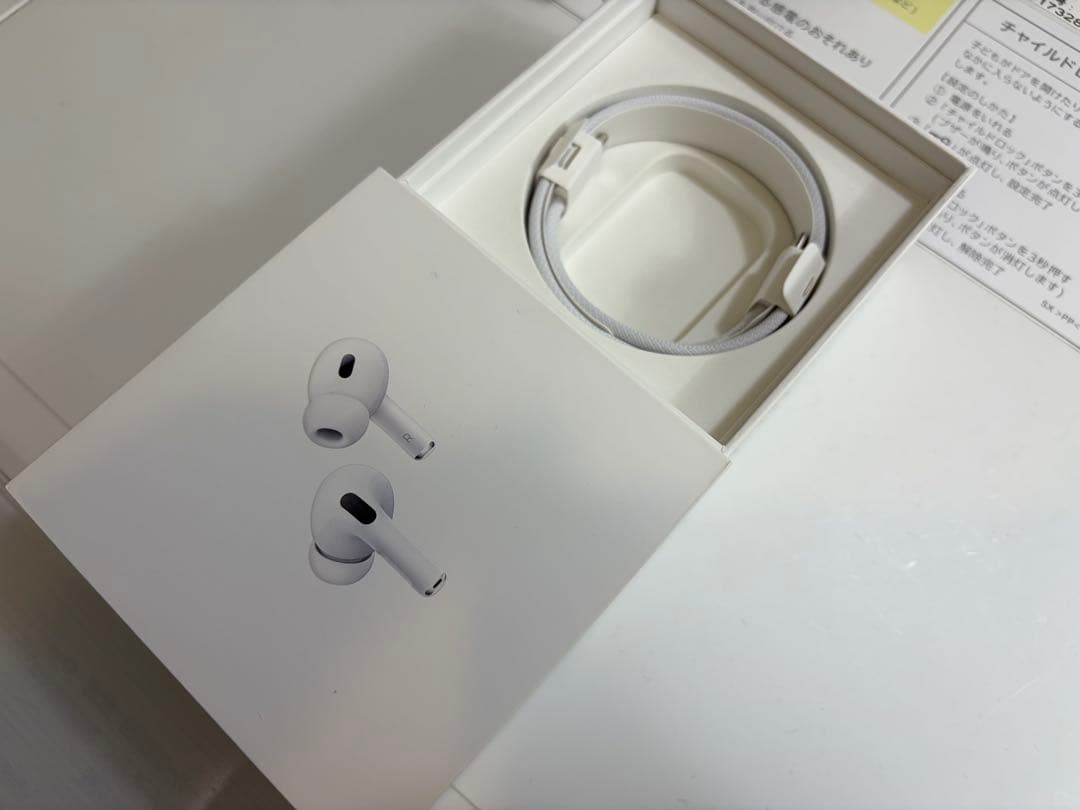 AirPods Pro 2本体+左耳　USB-C