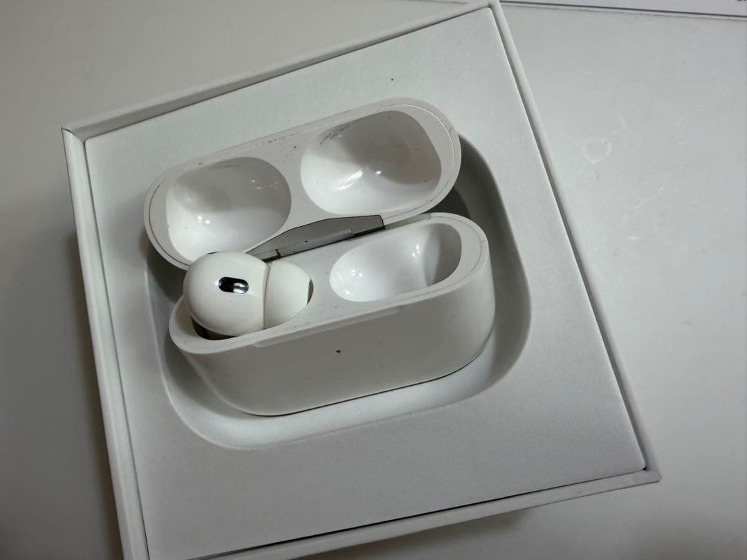 AirPods Pro 2本体+左耳　USB-C