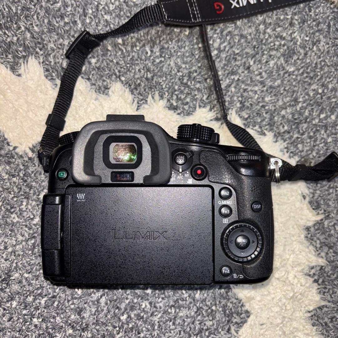 美品 panasonic LUMIX GH4 レンズセット バッテリー3個付き