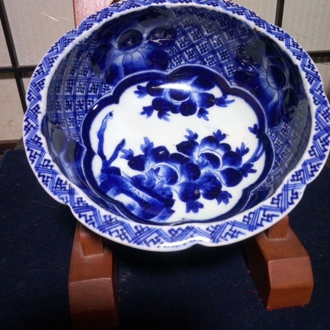 伊万里焼　ベロ藍の鉢